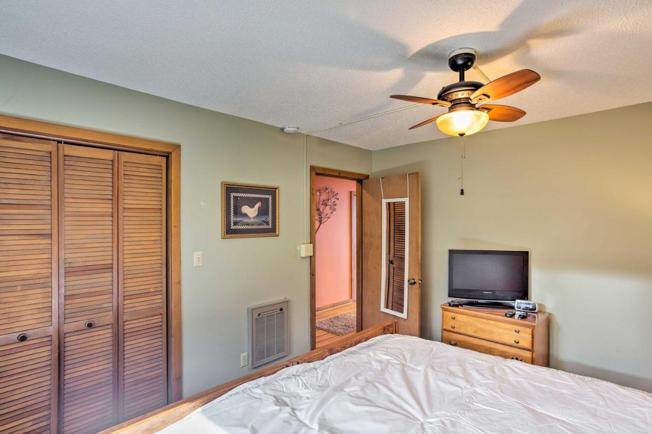 Pet-Friendly Beech Mountain Condo Steps To Slopes Экстерьер фото